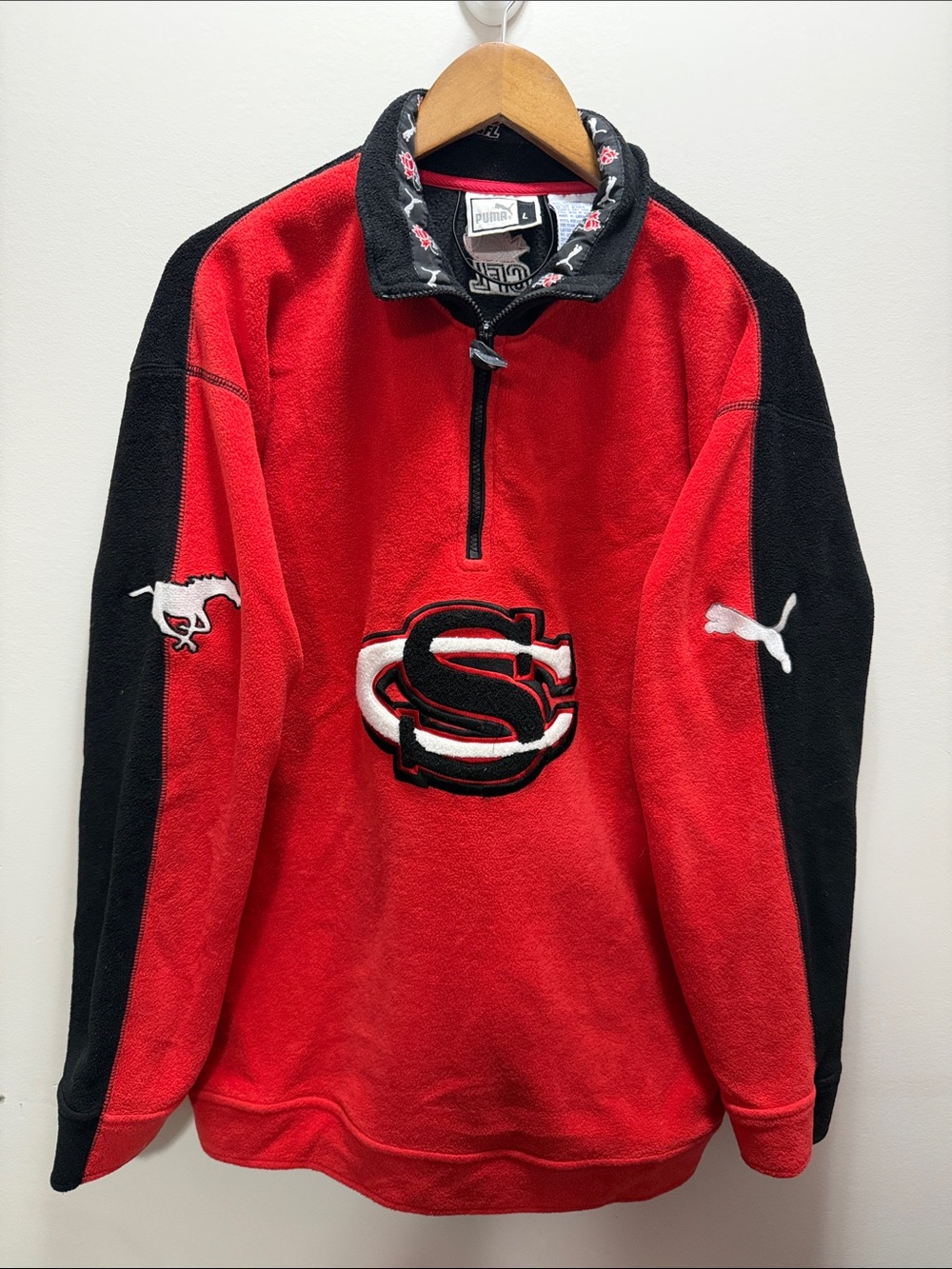 Vintage 90s Puma Calgary Stampeders Pullover with Embroidered SIZE L 29x6